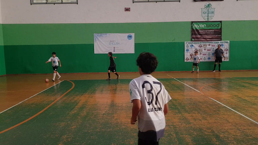 Torneio interno 2019 sub 12 - gol do Pietro Moura